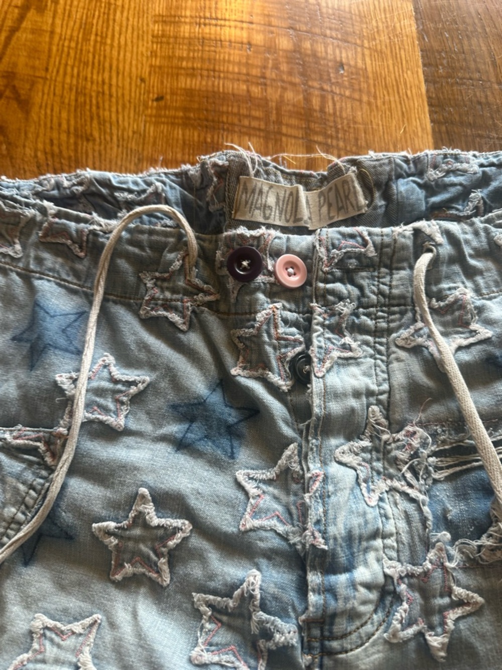 Magnolia Pearl Star O’Keefe Jeans- distressed light blue denim - Picture 2 of 10